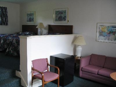 Coastal Inn 02.[1]